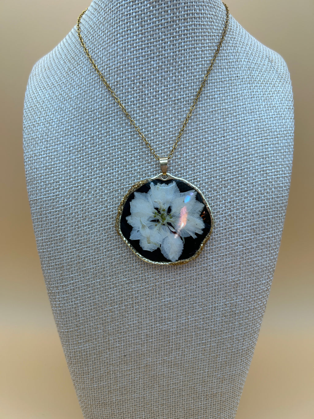 White Pressed Flower Black Resin Freeform Disc Necklace